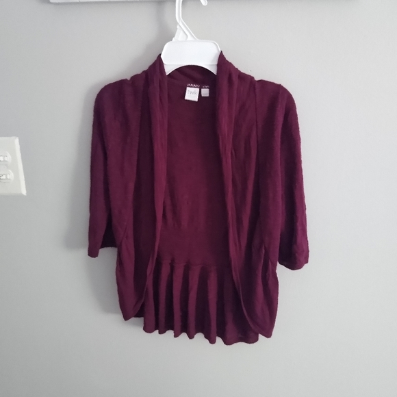 🆕 NEW SALE ⭐️3/$12⭐️Twik exclusive Simons top - Picture 2 of 6